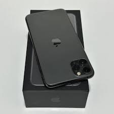 iPhone 11 Pro Max 512GB - 4